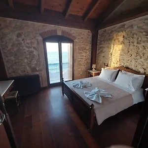  Villa Volakas Beachfront Greece